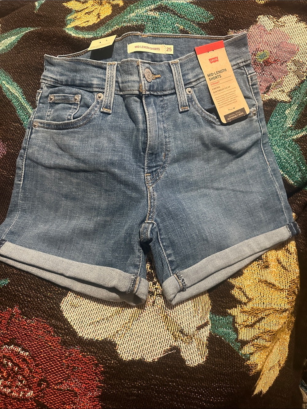 Levi's 501 Mid-length Rolled-Hem Denim Shorts in Medium Blue